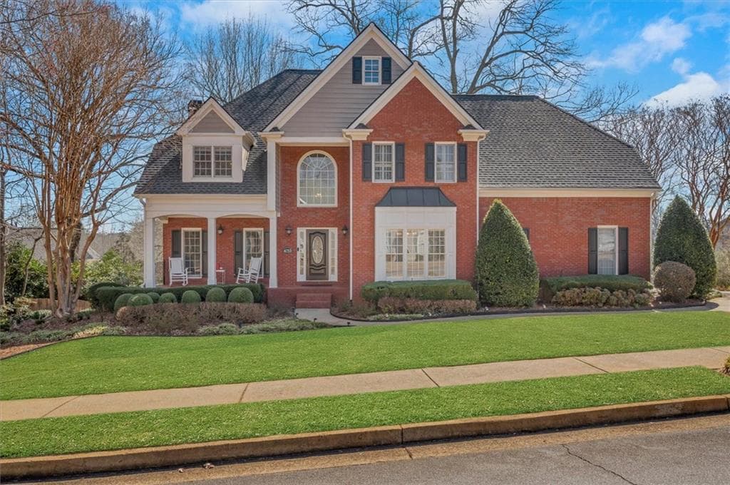 5 bedroom, 4 bathroom single family residence sold at 4753 Outlook Way, Marietta, GA 30066