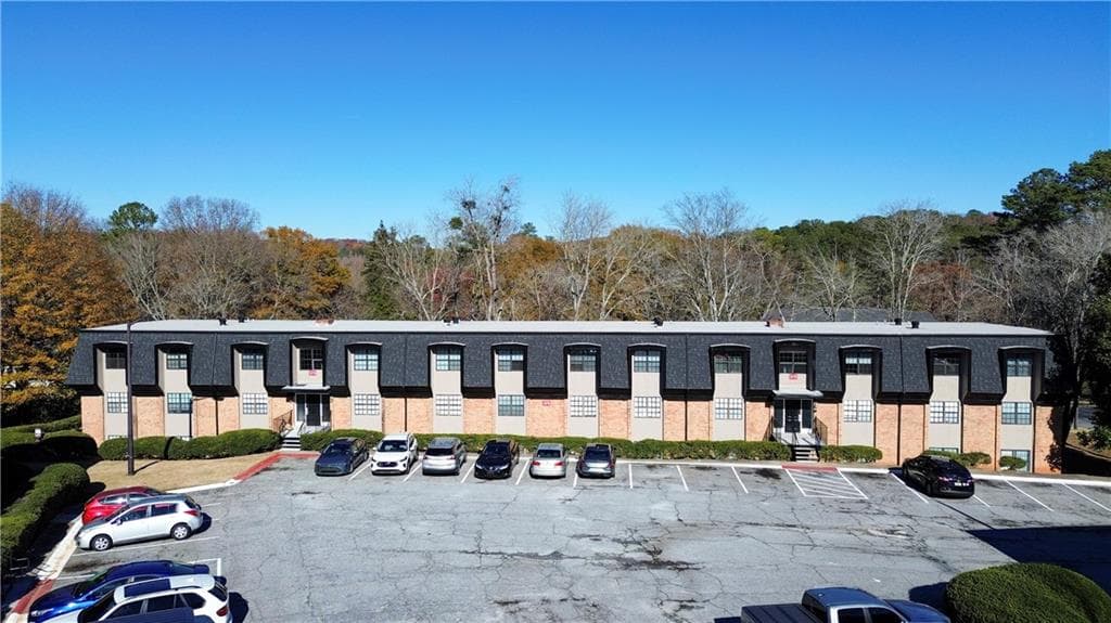 other sold at 375 Winding River Drive, Atlanta, GA 30350