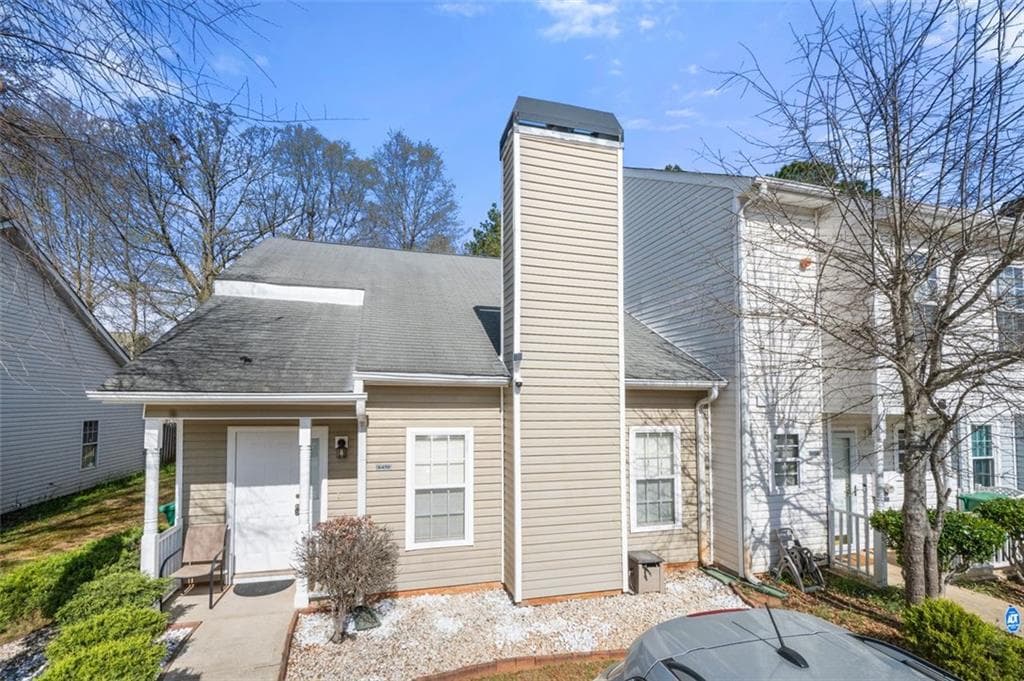 3 bedroom, 2 bathroom townhouse sold at 6450 WELLINGTON CHASE Court, Lithonia, GA 30058