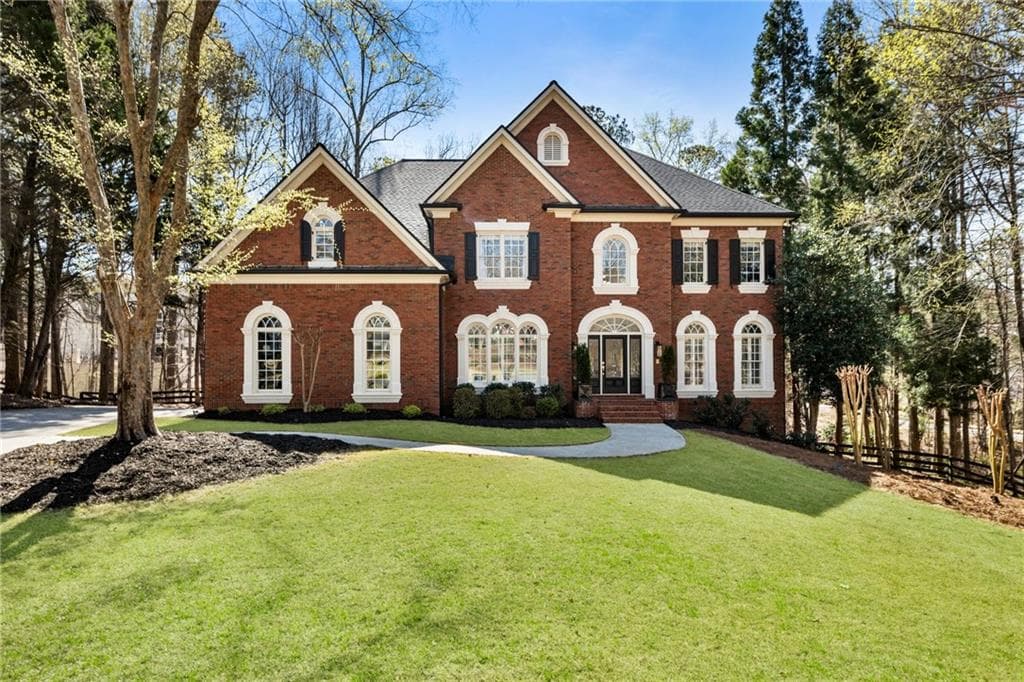5 bedroom, 5 bathroom single family residence sold at 325 Lake Bend Court, Milton, GA 30004