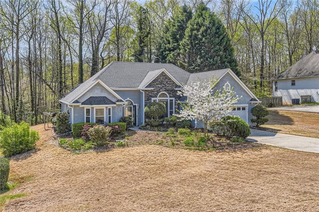 3 bedroom, 2 bathroom single family residence sold at 534 Creekstone Drive, Jonesboro, GA 30236