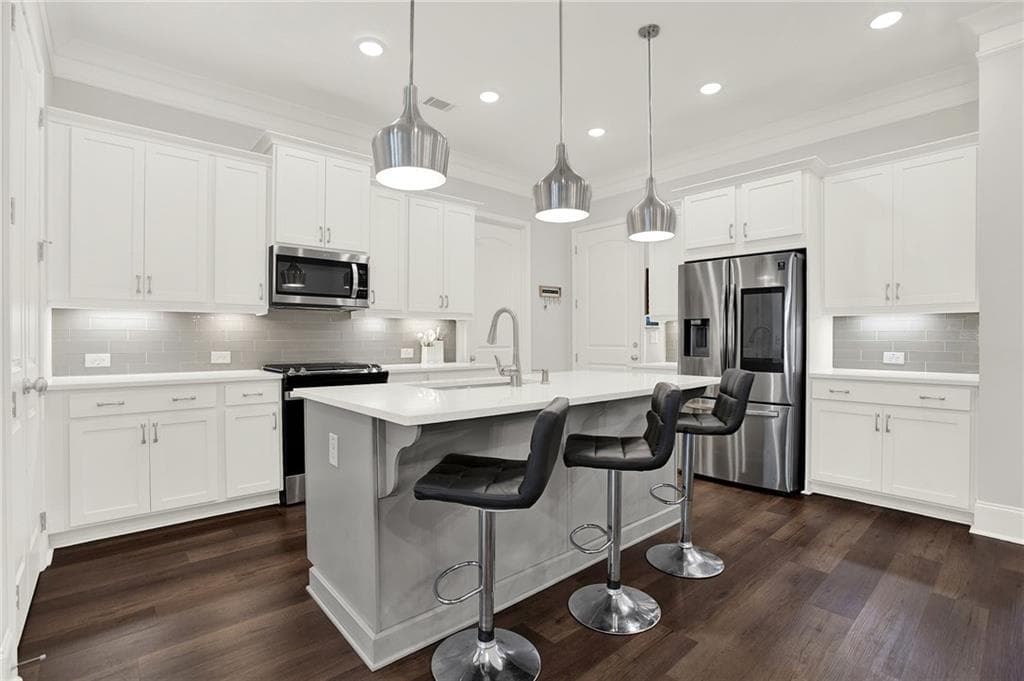 3 bedroom, 3 bathroom townhouse sold at 2128 Cosette Lane, Kennesaw, GA 30152