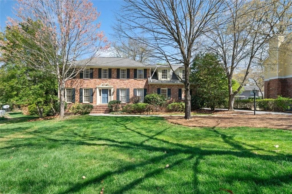 5 bedroom, 4 bathroom single family residence sold at 5073 Sirron Court, Dunwoody, GA 30338