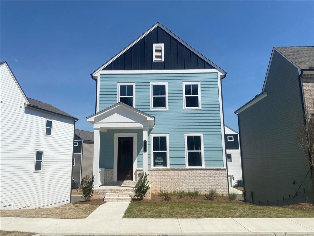 4 bedroom, 4 bathroom single family residence sold at 2717 Creek View Terrace, Atlanta, GA 30318