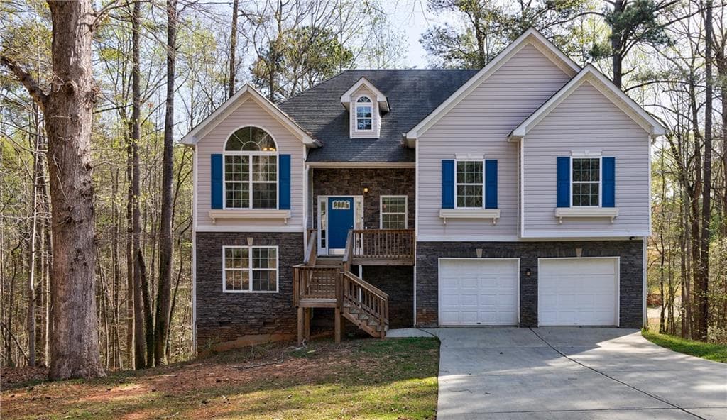 6490 Lake Esther Drive, Fairburn, GA 30213 — most recent listing photo