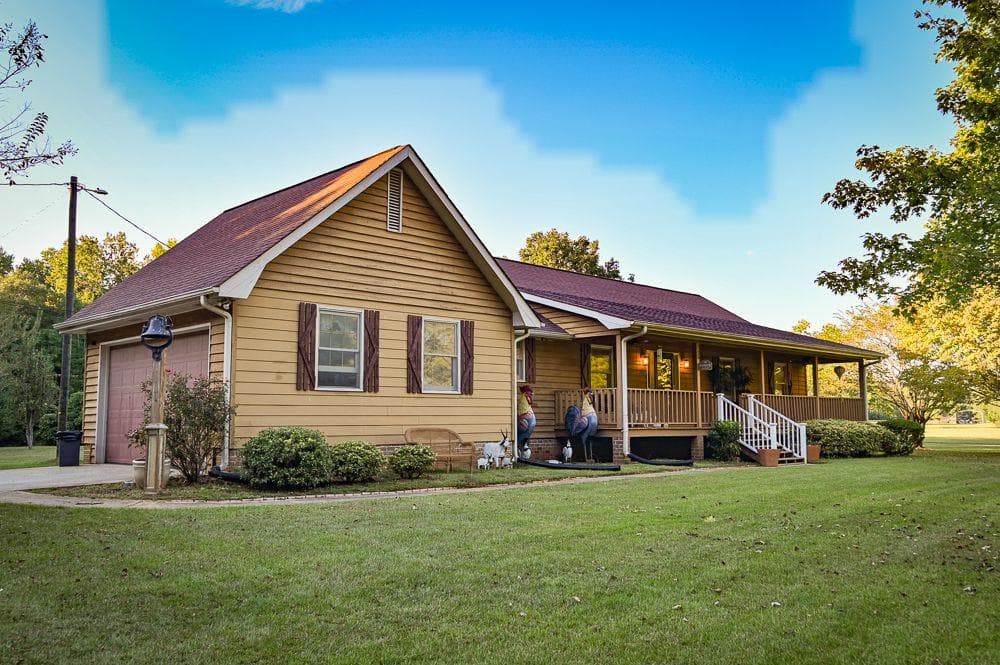3 bedroom, 2 bathroom single family residence sold at 3526 HIGHWAY 11, Mansfield, GA 30055