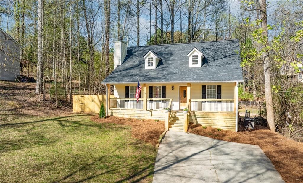 3 bedroom, 2 bathroom single family residence sold at 9630 Crestview Terrace, Gainesville, GA 30506