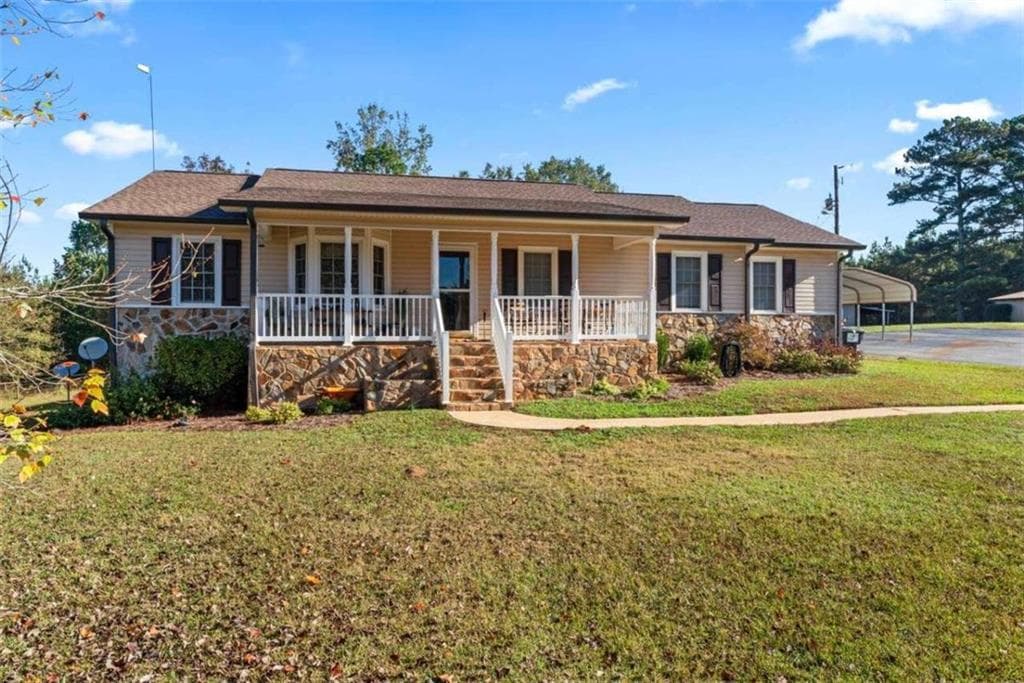 5 bedroom, 3 bathroom single family residence sold at 196 Wolf Creek Road, Jenkinsburg, GA 30234