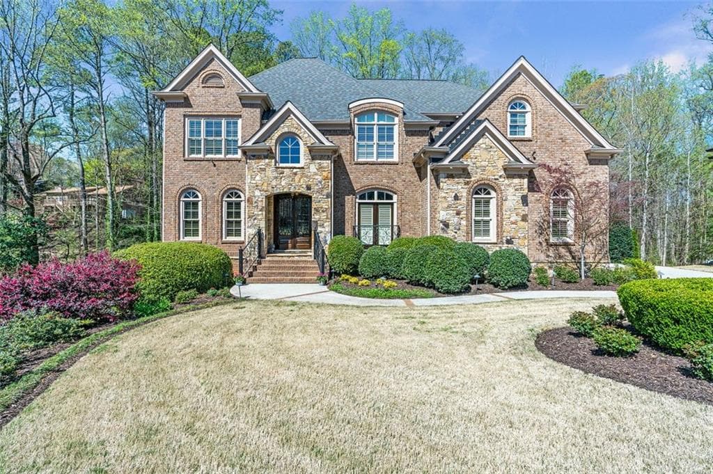 5 bedroom, 6 bathroom single family residence sold at 2201 Bryant Place Court, Marietta, GA 30066