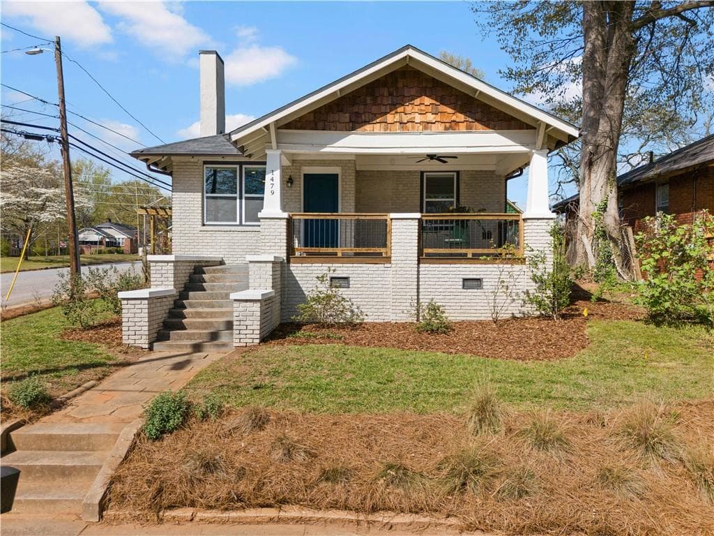 3 bedroom, 2 bathroom single family residence sold at 1479 Hartford Avenue, Atlanta, GA 30310
