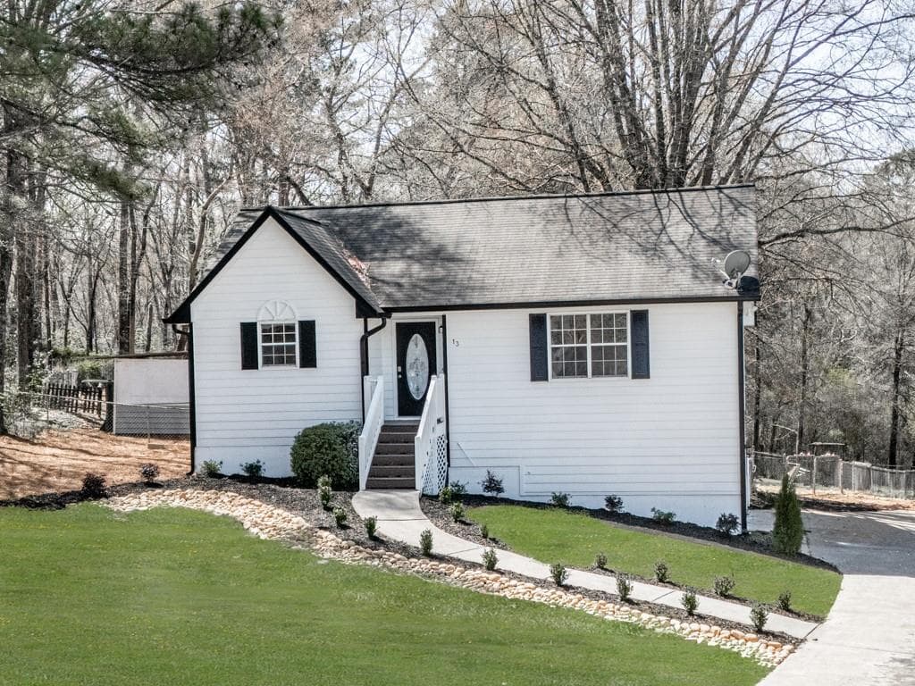 4 bedroom, 3 bathroom single family residence sold at 13 Twin Branches Lane, Cartersville, GA 30120