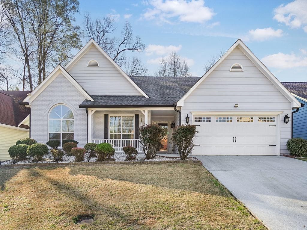 3 bedroom, 2 bathroom single family residence sold at 5180 Sterling Trace Court, Lilburn, GA 30047