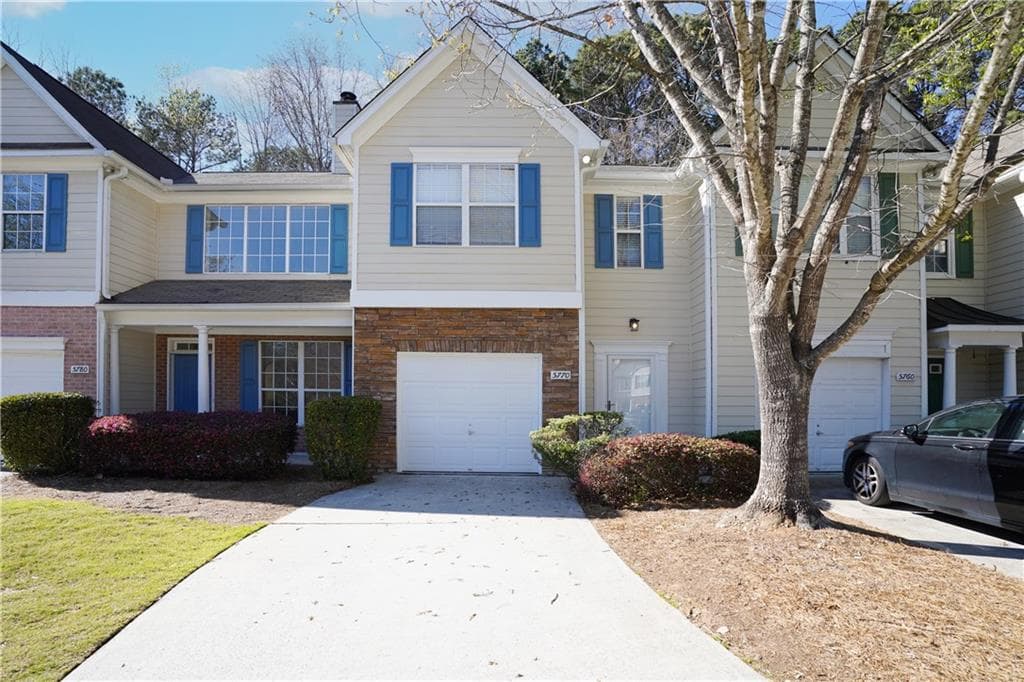 2 bedroom, 3 bathroom townhouse sold at 5770 Terremont Circle, Norcross, GA 30093