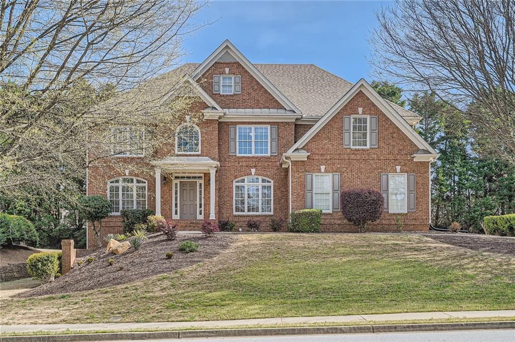 6 bedroom, 5 bathroom single family residence sold at 652 Grassmeade Way, Snellville, GA 30078
