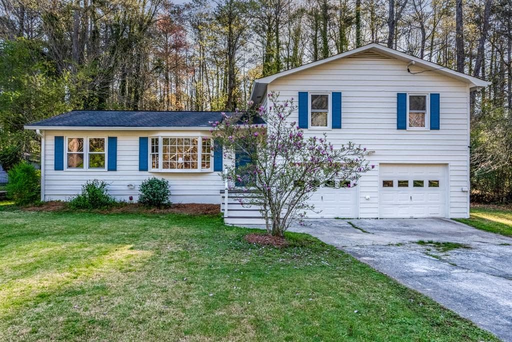 3090 Karen Lane, Marietta, GA 30062 — most recent listing photo