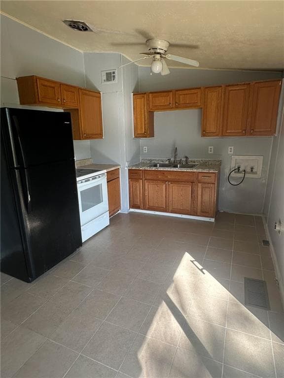 3 bedroom, 1 bathroom, 1,008 sq ft single family residence for sale at 407 Hilltop Drive, Forest Park, GA 30297 — photo 2