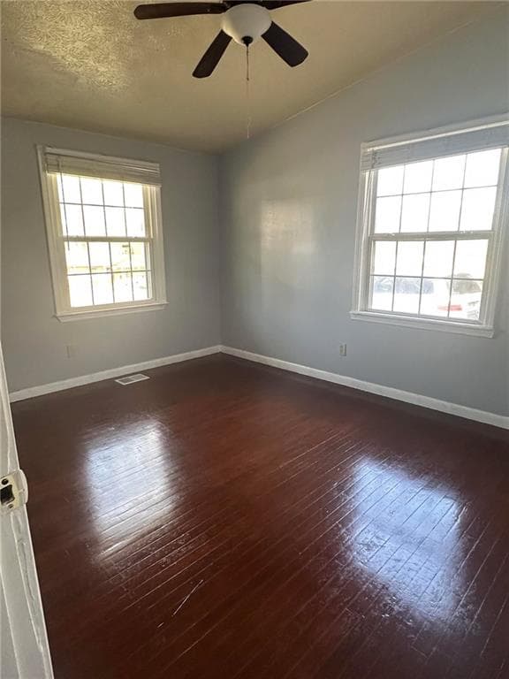 3 bedroom, 1 bathroom, 1,008 sq ft single family residence for sale at 407 Hilltop Drive, Forest Park, GA 30297 — photo 6