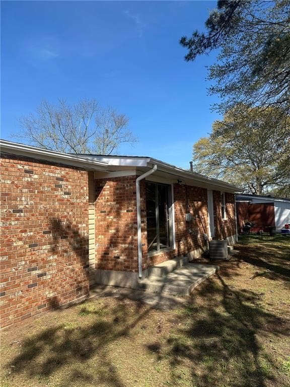 3 bedroom, 1 bathroom, 1,008 sq ft single family residence for sale at 407 Hilltop Drive, Forest Park, GA 30297 — photo 8