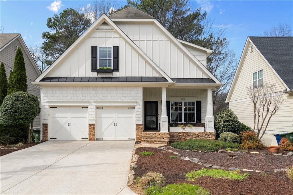 4 bedroom, 4 bathroom, 3,150 sq ft single family residence sold at 1814 Dupont Avenue, Atlanta, GA 30318