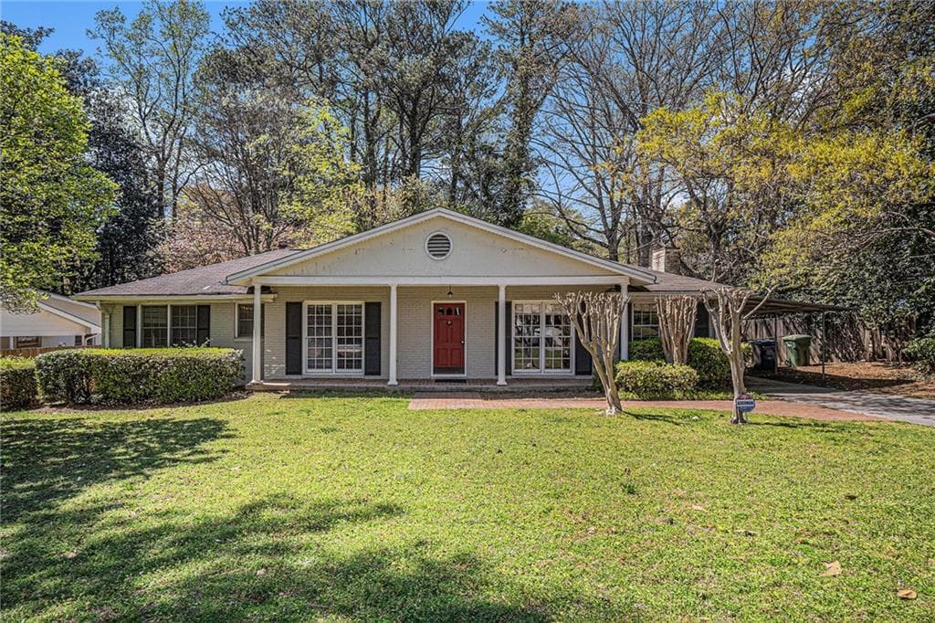 3 bedroom, 2 bathroom single family residence sold at 2992 Westminster Circle, Atlanta, GA 30327