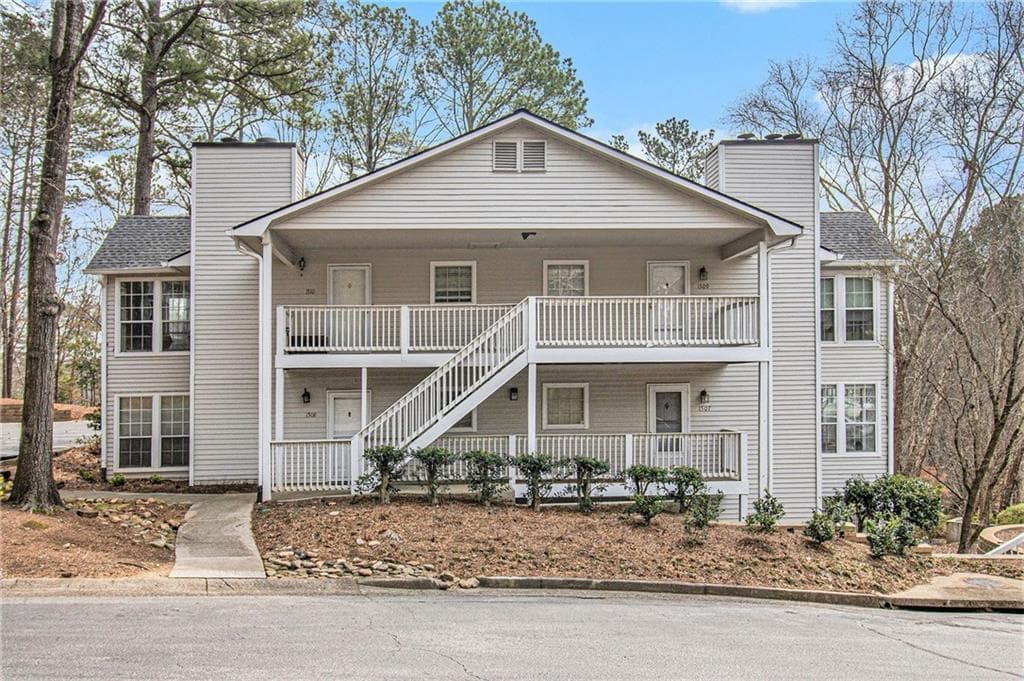 2 bedroom, 1 bathroom condominium sold at 1510 Gettysburg Place, Atlanta, GA 30350