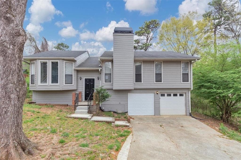 2780 CREEKWOOD Lane, Lawrenceville, GA 30044 — most recent listing photo
