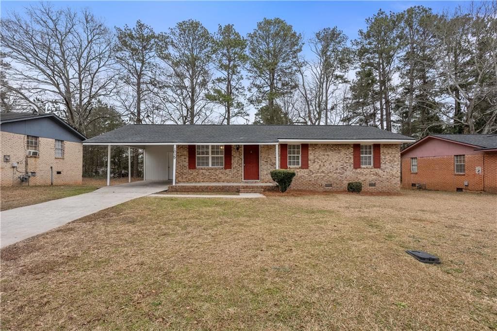 3 bedroom, 2 bathroom single family residence sold at 1039 Green Meadow Drive, Madison, GA 30650