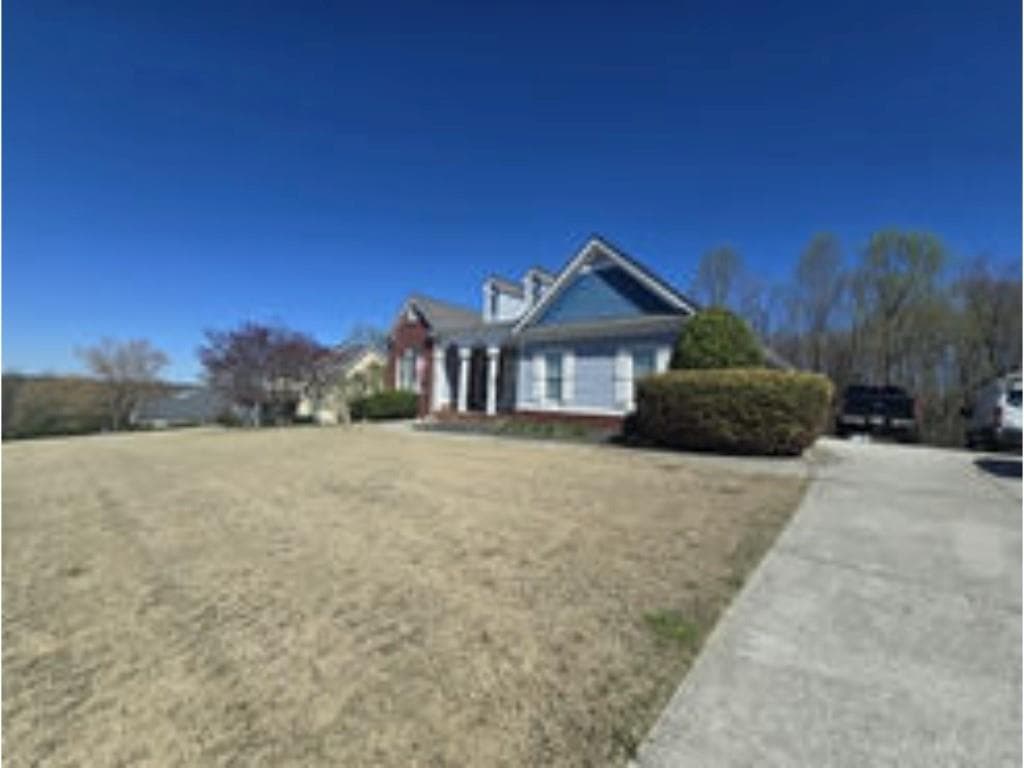 4 bedroom, 4 bathroom single family residence sold at 438 Ridge Mill Lane, Commerce, GA 30529