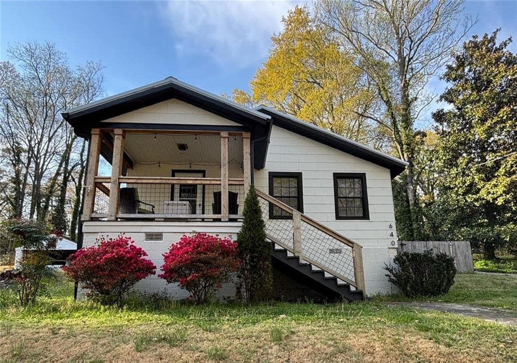 2 bedroom, 1 bathroom single family residence sold at 640 Ivey Terrace, Gainesville, GA 30501
