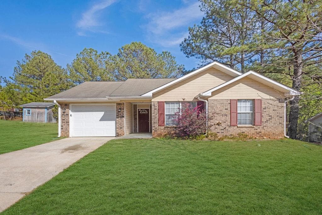 520 Crick Point, Palmetto, GA 30268 — most recent listing photo