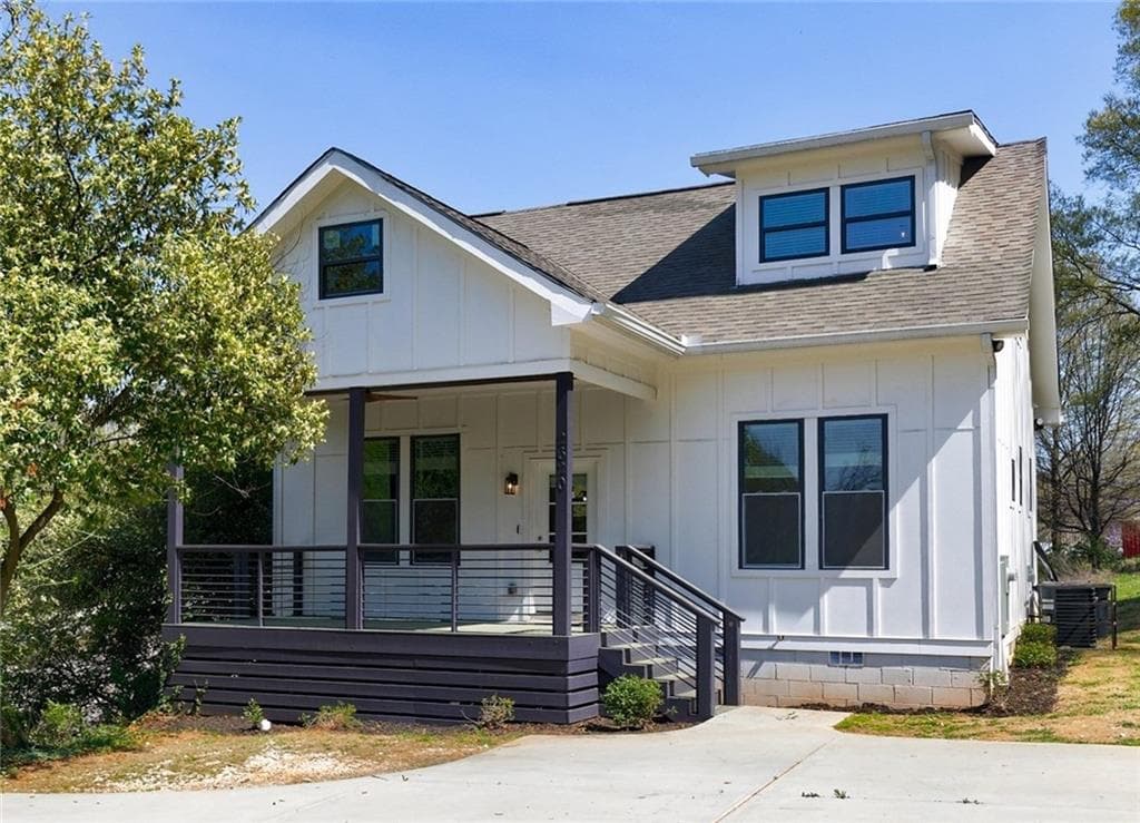 3 bedroom, 3 bathroom, 1,790 sq ft single family residence sold at 2620 Oak Street, Atlanta, GA 30344
