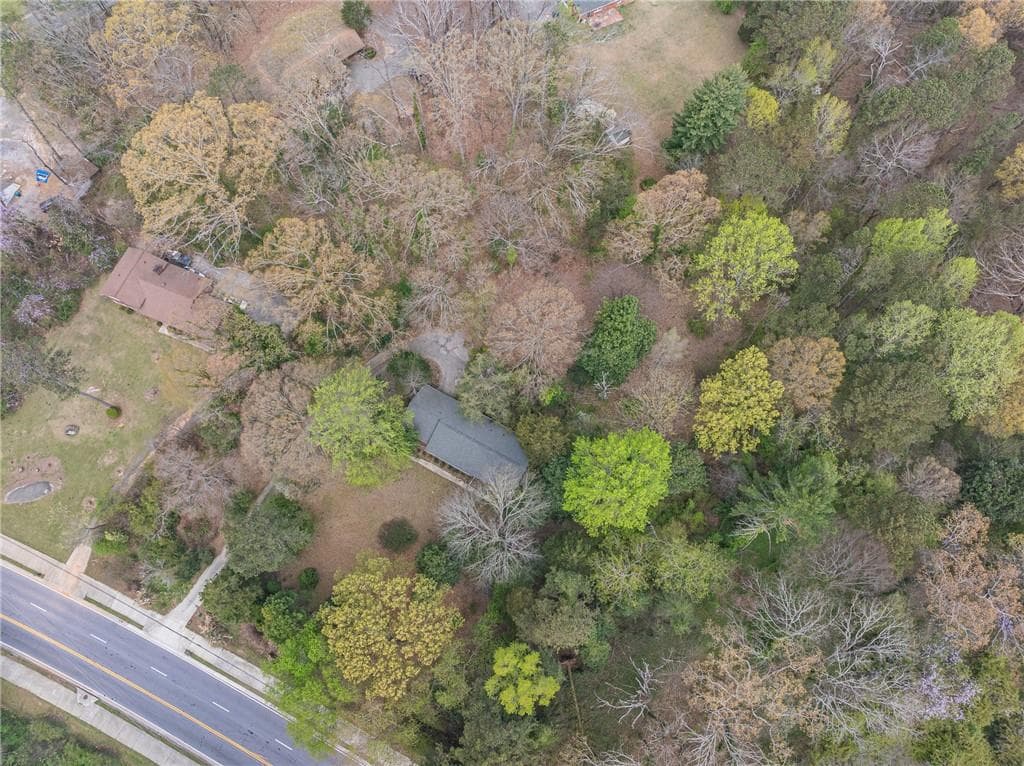 3 bedroom, 3 bathroom other under contract at 5655 CAMPBELLTON Road, Atlanta, GA 30331 — photo 5