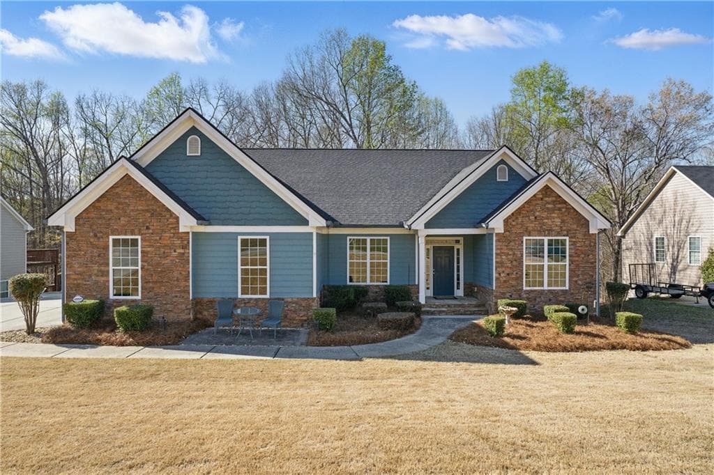 6358 Aarons Way, Flowery Branch, GA 30542 — most recent listing photo