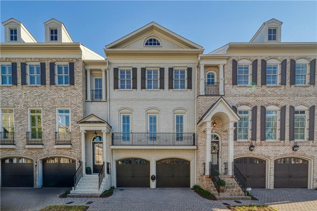 9044 Riverbend Manor, Alpharetta, GA 30022 — most recent listing photo