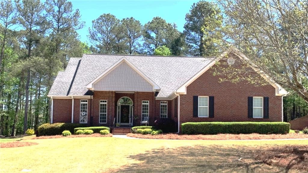 4 bedroom, 4 bathroom single family residence sold at 517 Mary Margaret Walk, Loganville, GA 30052
