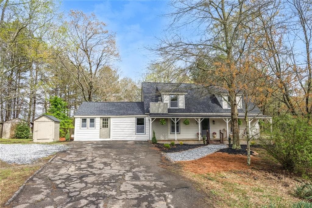 4 bedroom, 3 bathroom single family residence sold at 3346 Yellow Creek Road, Ball Ground, GA 30107