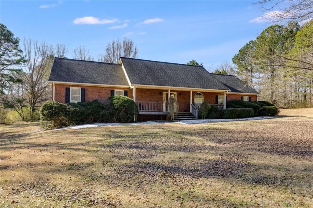 3 bedroom, 2 bathroom single family residence sold at 105 Ruff Harris Drive, Dallas, GA 30157