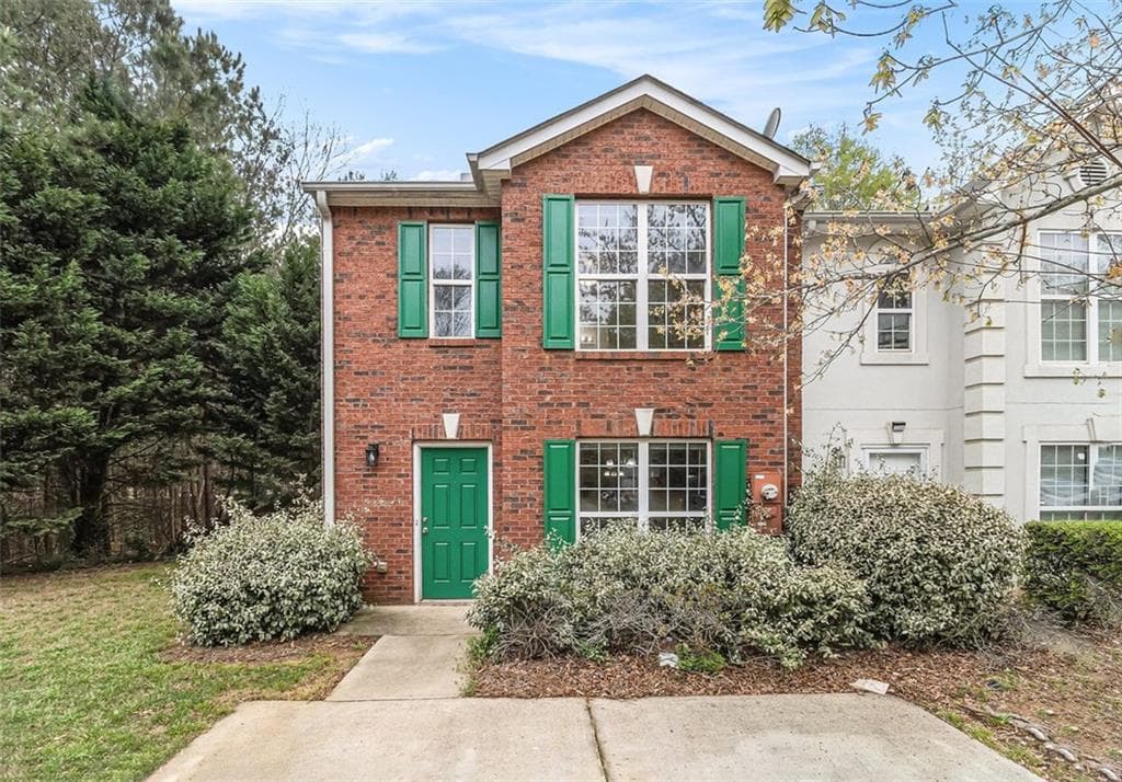 3 bedroom, 3 bathroom townhouse sold at 3355 WALDROP Trail, Decatur, GA 30034