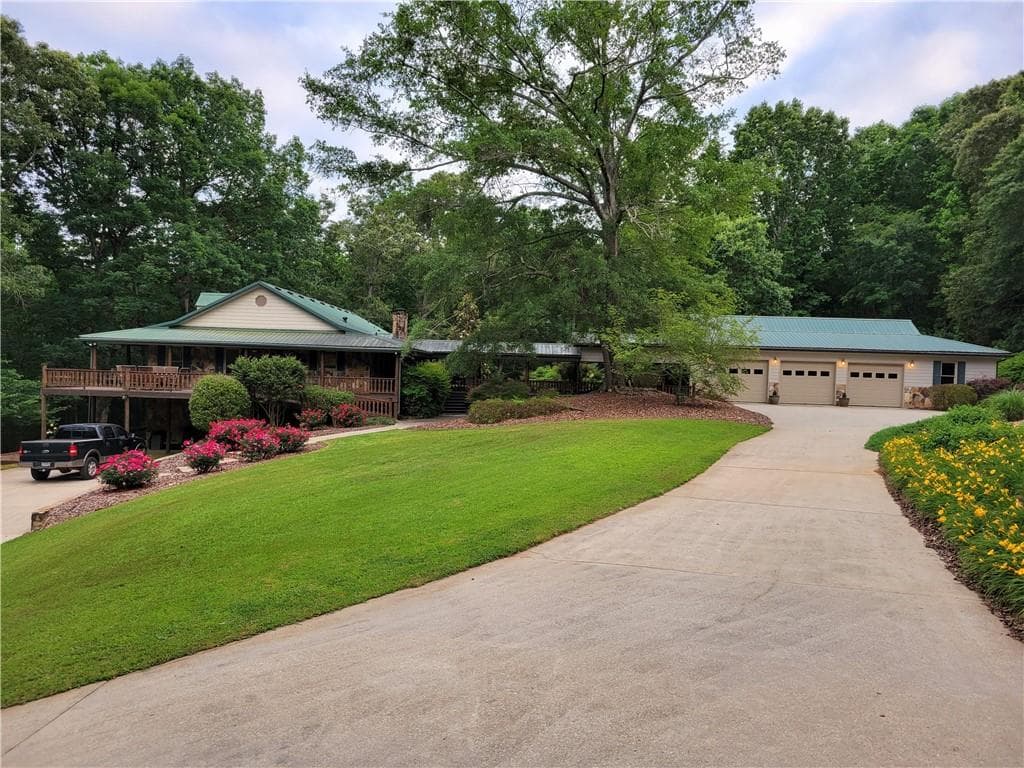 549 Mulberry Road, Winder, GA 30680 — most recent listing photo