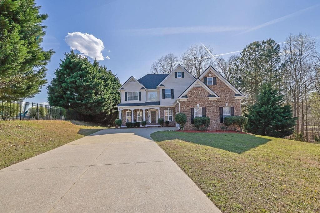 917 Redstone Trail, Dacula, GA 30019 — most recent listing photo