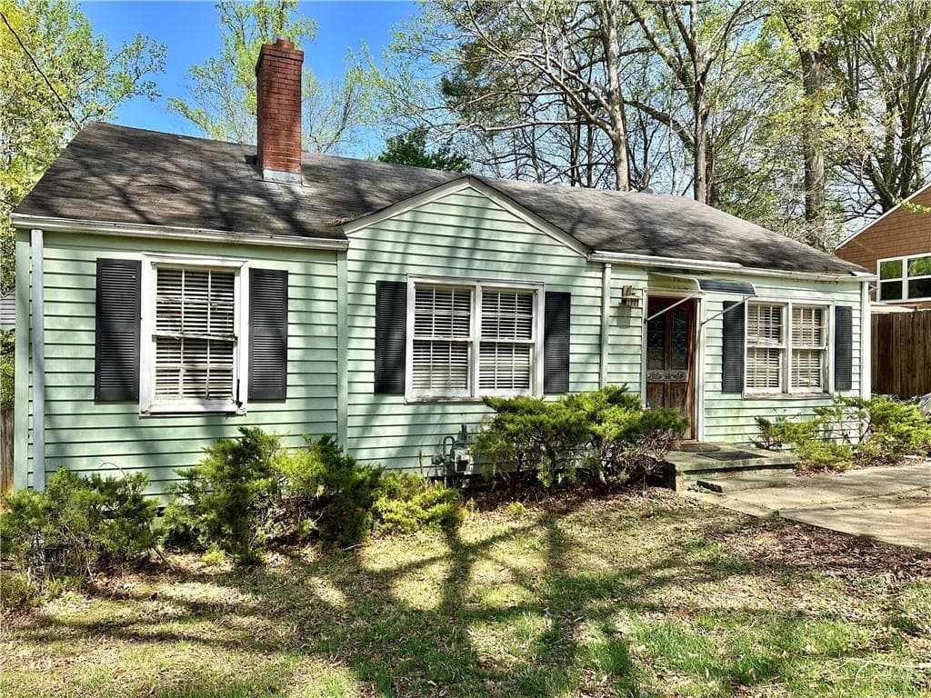 2 bedroom, 1 bathroom single family residence sold at 1238 Church Street, Decatur, GA 30030