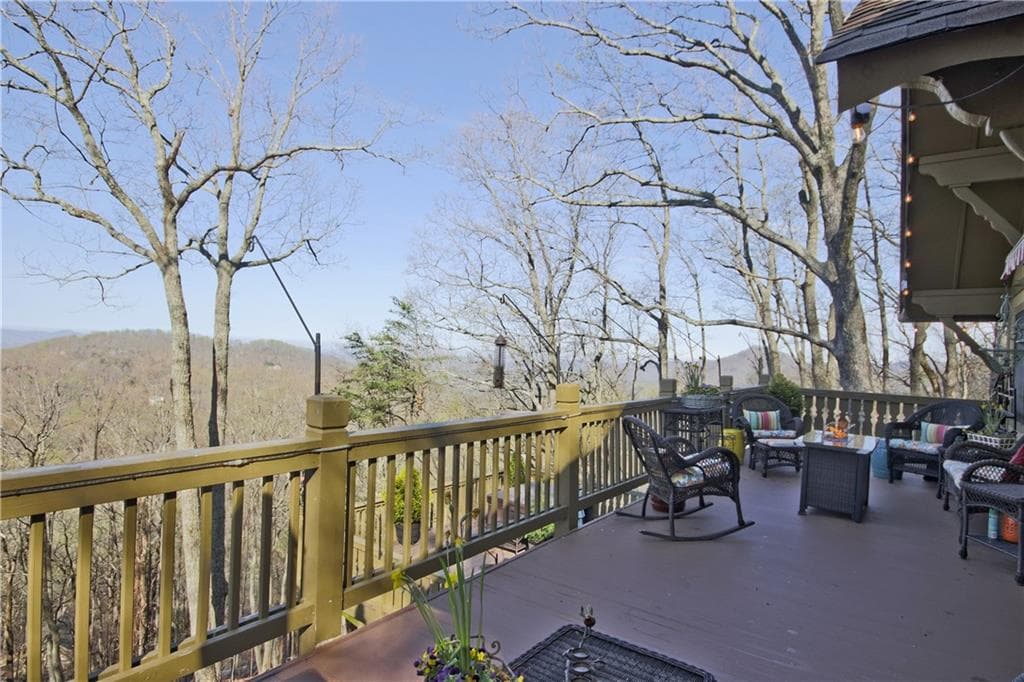 4 bedroom, 3 bathroom single family residence sold at 195 Valley View Trail, Jasper, GA 30143