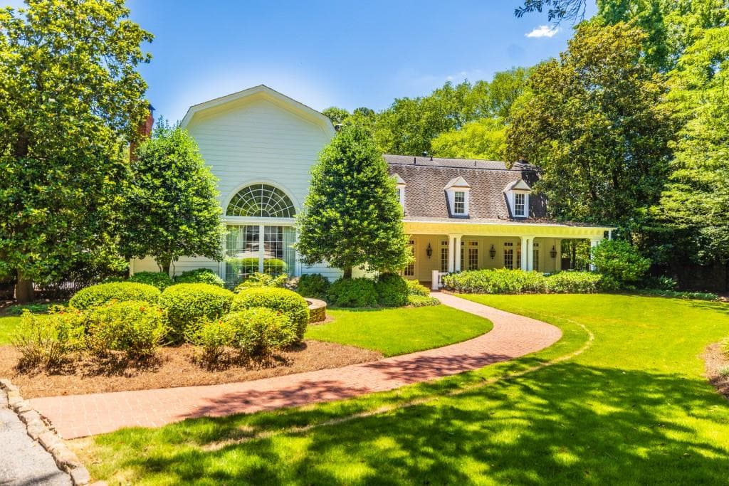 7 bedroom, 8 bathroom single family residence sold at 468 W Paces Ferry Road, Atlanta, GA 30305
