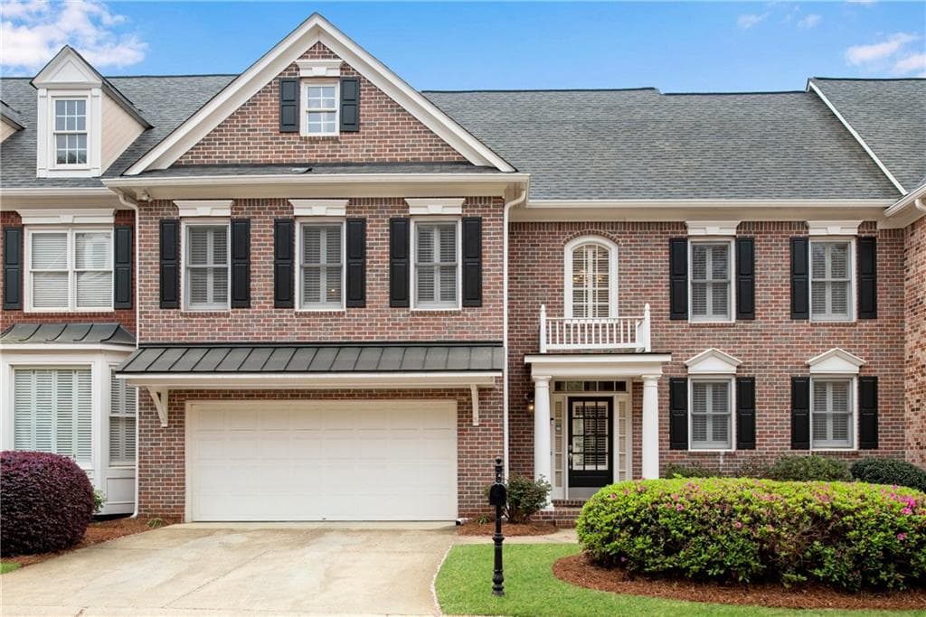 611 Vinings Estates Drive, Smyrna, GA 30126 — most recent listing photo