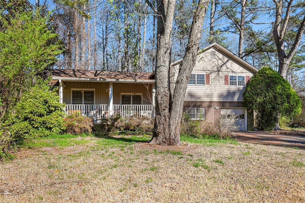 3 bedroom, 2 bathroom single family residence sold at 4326 Whitecap Road, Marietta, GA 30066