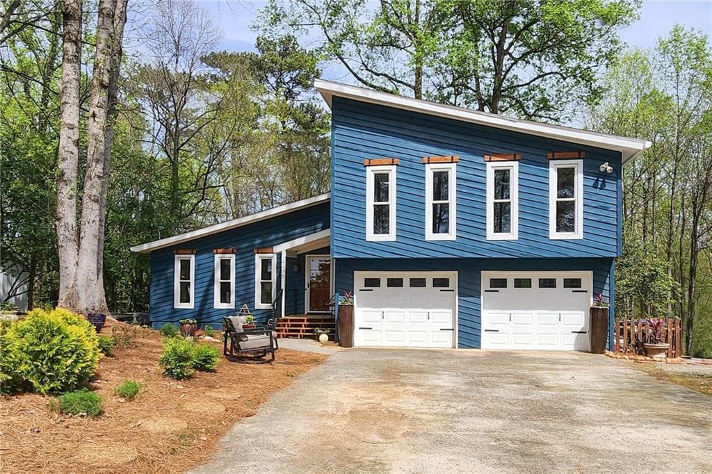 4 bedroom, 3 bathroom, 2,080 sq ft single family residence sold at 4295 South Berkeley Lake Road, Berkeley Lake, GA 30096