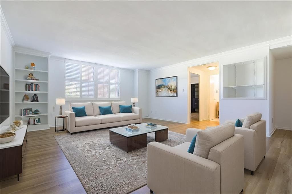 1 bedroom, 1 bathroom, 742 sq ft condominium sold at 2965 Pharr Court South 503, Atlanta, GA 30305