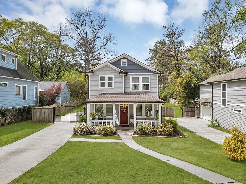 4 bedroom, 3 bathroom single family residence sold at 3117 DOGWOOD Drive, Hapeville, GA 30354
