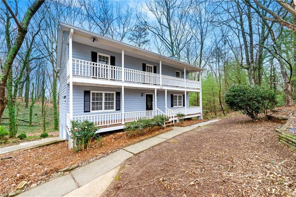 4 bedroom, 3 bathroom, 2,211 sq ft single family residence sold at 3337 Devaughn Drive, Marietta, GA 30066
