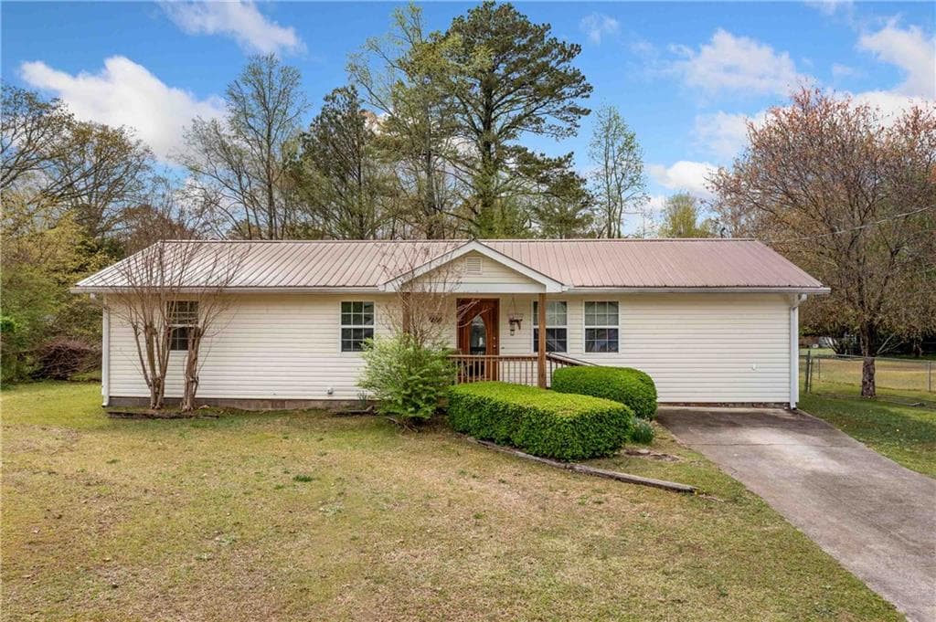 579 Chevelle Drive, Chatsworth, GA 30705 — most recent listing photo